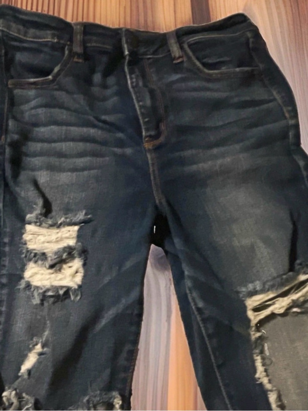 American Eagle Ripped Distressed Blowout Jeans